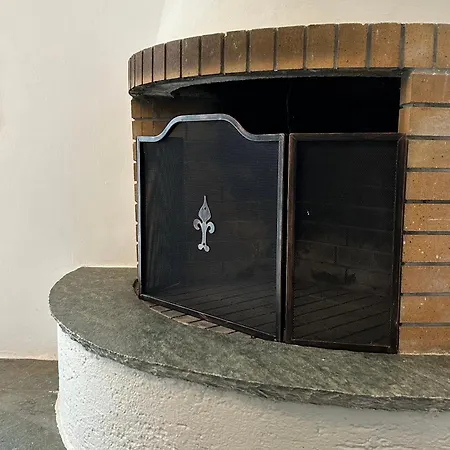Apartment Lithari Traditional