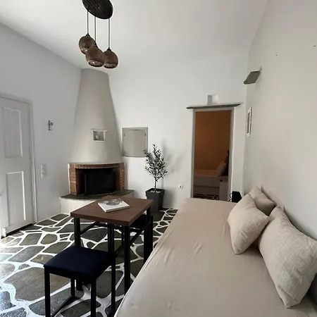 Lithari Traditional Apartment *
