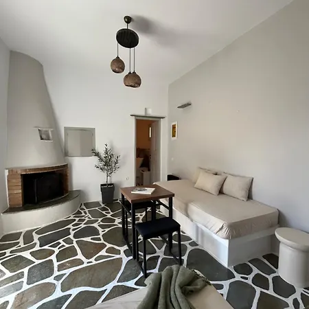 Lithari Traditional Apartment *
