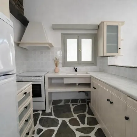 Lithari Traditional Apartament *