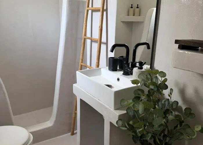 Apartament Lithari Traditional *